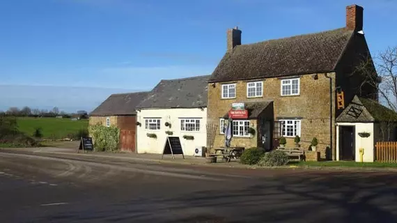 The Gate Hangs High | Oxfordshire (kontluk) - Banbury - Hook Norton