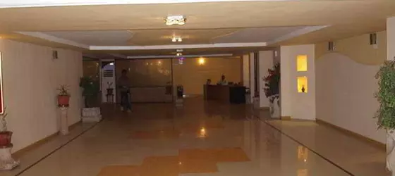 Hotel Maan Residency | Gujarat - Ahmedabad Bölgesi - Ahmedabad