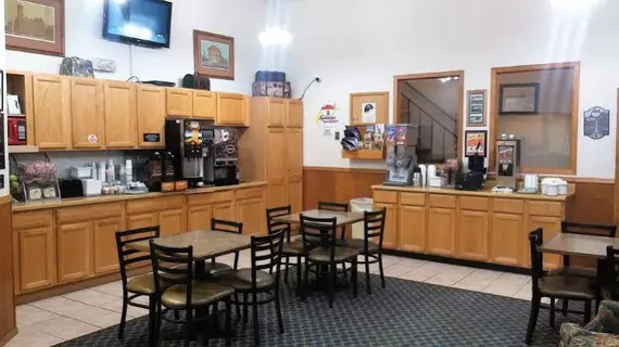 Super 8 Motel - Keokuk | Iowa - Burlington (ve civarı) - Keokuk