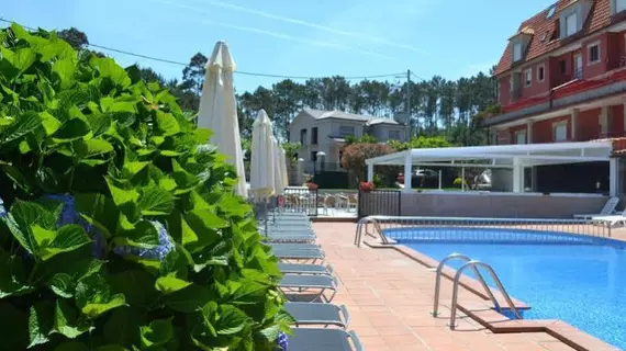 Hotel Piramide | Galicia - Pontevedra (vilayet) - Sanxenxo - Paxariñas