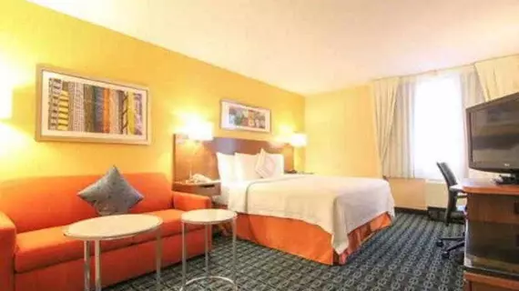 Fairfield Inn and Suites Chicago Lombard | İllinois - Lombard