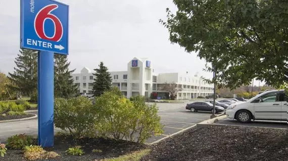 Motel 6 - Cleveland - Willoughby | Ohio - Cleveland (ve civarı) - Willoughby