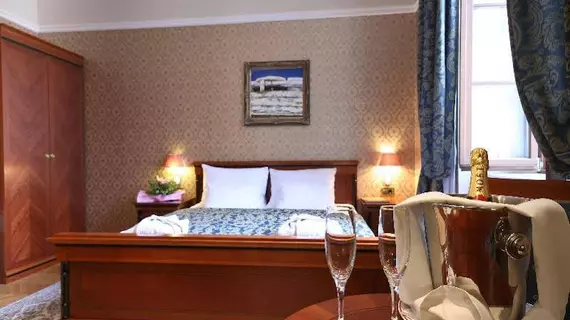 Boutique Hotel Kazbek | Dubrovnik-Neretva - Dubrovnik (ve civarı) - Dubrovnik - Lapad