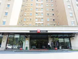 Hotel Ibis Shanghai Lianyang | Şanghay (ve civarı) - Şangay