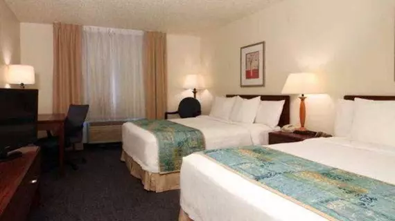 Fairfield Inn Roseville | Kaliforniya - Sacramento (ve civarı) - Roseville