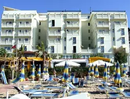 Hotel Residence Marechiaro | Puglia - Foggia (il) - Vico del Gargano