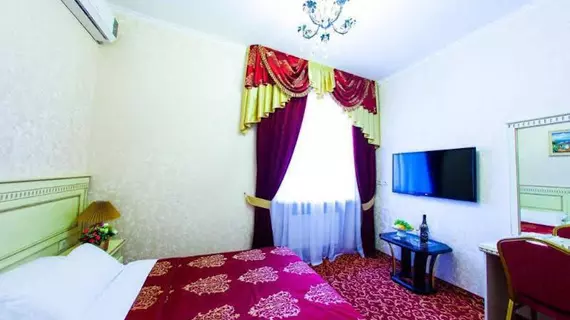 Valencia Hotel | Krasnodar Krayı - Krasnodar