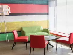 Ibis Styles Clermont Ferrand Gare | Auvergne-Rhone-Alpes - Puy-de-Dome (bölge) - Clermont-Ferrand