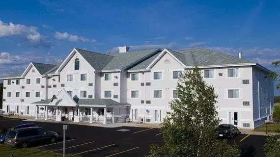 Travelodge Suites Moncton | New Brunswick - Moncton (ve civarı) - Moncton