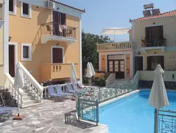 Stella Studios | Kuzey Ege Adaları - Lesvos - Petra