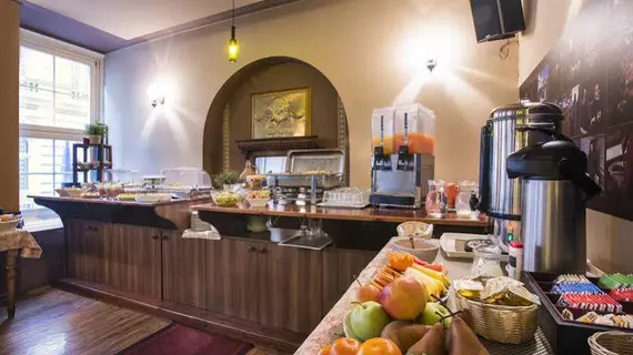 Cosmo City Hotel | Pest County - Budapeşte (ve civarı) - Budapeşte Kent Merkezi - Belváros - Lipótváros