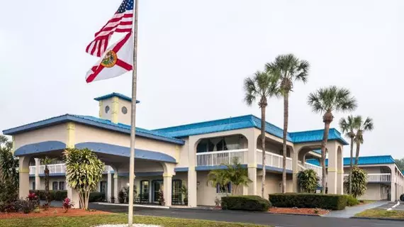 Vista Inn & Suites Tampa | Florida - Tampa (ve civarı) - Tampa