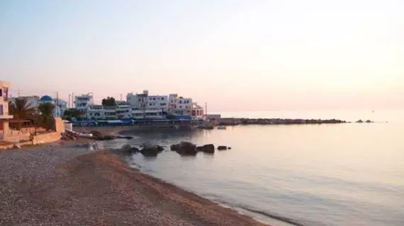 Adonis Hotel | Ege Adaları - Naxos