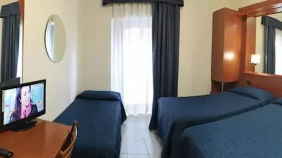 Hotel Aurora | Lombardy - Milano (ve civarı) - Milano - Merkez İstasyonu