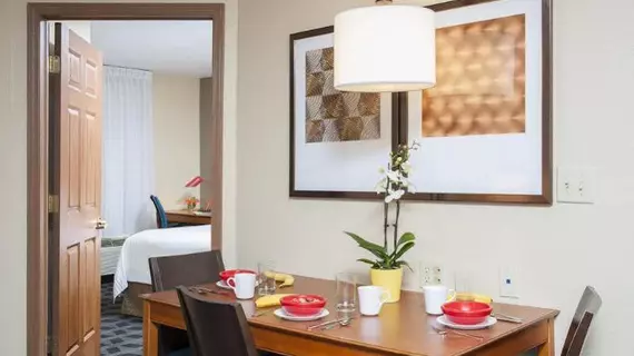 TownePlace Suites by Marriott Indianapolis - Keystone | Indiana - Indianapolis (ve civarı) - Indianapolis