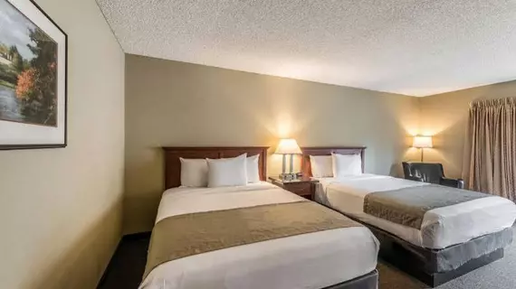 RODEWAY INN & SUITES | Oregon - Portland (ve civarı) - Portland