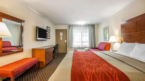 Comfort Inn Near Pasadena Civic Auditorium | Kaliforniya - Los Angeles County - San Gabriel Valley