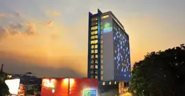 Holiday Inn Express Surabaya CenterPlaza | Doğu Cava - Surabaya