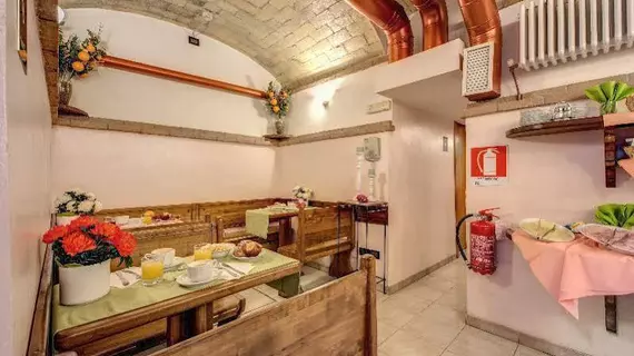 Hotel Espana | Lazio - Roma (ve civarı) - Roma Kent Merkezi - Esquilino