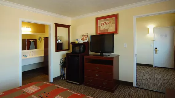 Best Western Park Crest Inn | Kaliforniya - Monterey (ve civarı) - Monterey