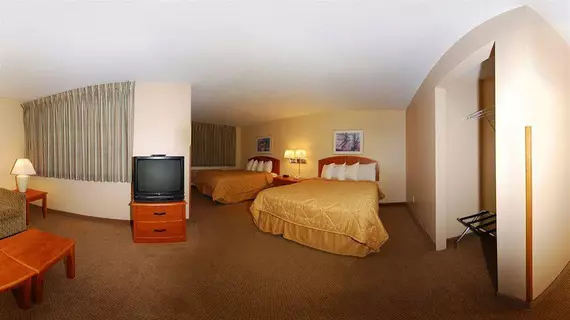 MainStay Suites Dubuque | Iowa - Dubuque (ve civarı) - Dubuque