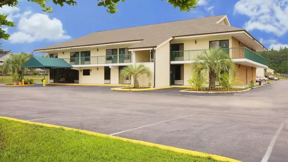 Americas Best Value Inn - Tillmans Corner / Mobile | Alabama - Mobile (ve civarı) - Mobile