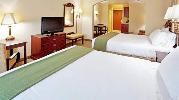 Holiday Inn Express And Suite Camden-120 | Güney Karolayna - Columbia (ve civarı) - Camden