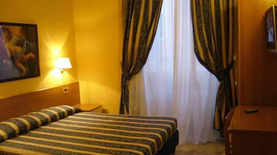 Hotel Milazzo Roma | Lazio - Roma (ve civarı) - Roma Kent Merkezi - Rione XVIII Castro Pretorio