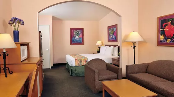 Lamplighter Inn & Suites | Kaliforniya - San Diego County - San Diego