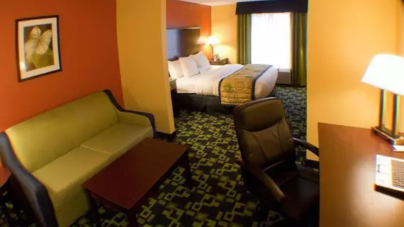 La Quinta Inn & Suites Louisville | Kentucky - Louisville (ve civarı) - Louisville - Jeffersontown