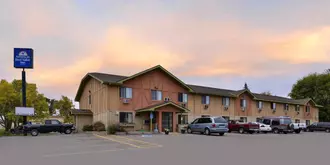 Americas Best Value Inn & Suites Detroit Lakes