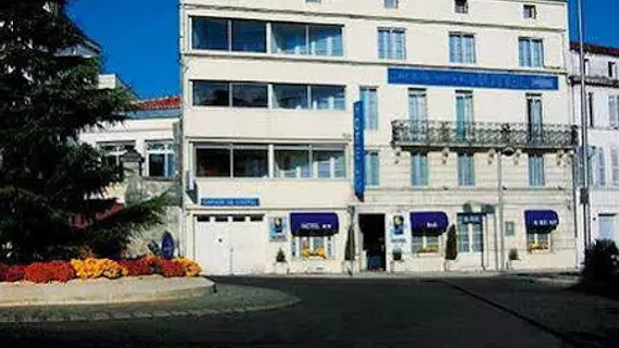 Brit Hotel Bleu Nuit | Nouvelle-Aquitaine - Charente-Maritime (bölge) - Saintes