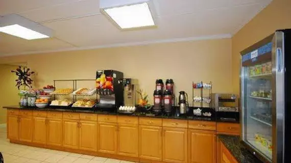 Comfort Inn Oxon Hill | Maryland - College Park (ve civarı) - Oxon Hill