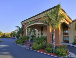 Holiday Inn Express Temecula | Kaliforniya - Riverside County - Temecula (ve civarı) - Temecula