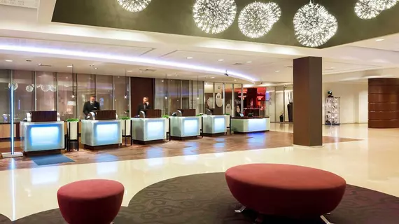 Novotel Warsaw Centrum | Mazovya Voyvodalığı - Varşova (ve civarı) - Varşova Kent Merkezi - Srodmiescie