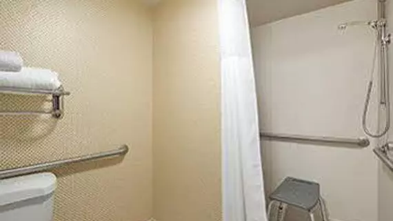 Ramada Suites Orlando Airport | Florida - Orlando (ve civarı) - Orlando