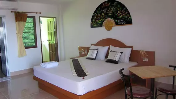 Neeraja Guesthouse | Phuket (ve civarı) - Patong - Nanai Caddesi