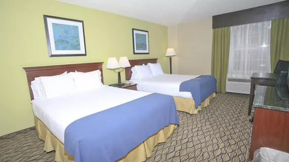 Holiday Inn Express Hotel & Suites Roseville | Michigan - Detroit (ve civarı) - Roseville