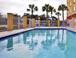 Holiday Inn Express St. Petersburg North (I-275) | Florida - St. Petersburg - Clearwater (ve civarı) - St. Petersburg