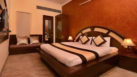 Hotel Gold Regency | Batı Delhi - Ulusal Eyalet Başkenti Delhi - Delhi (ve civarı) - Yeni Delhi - Paharganj