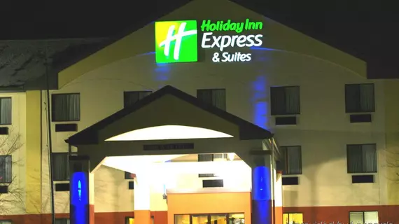 Holiday Inn Express & Suites - Muncie | Indiana - Muncie (ve civarı) - Muncie