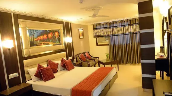 Hotel City Heart Premium | Pencap - Chandigarh (ve civarı) - Chandigarh