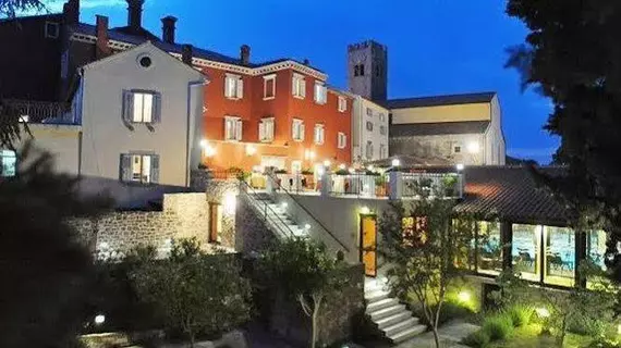 Hotel Kaštel | Istria (vilayeti) - Motovun