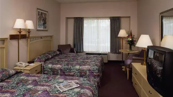 GuestHouse Inn & Suites Nashville / Music Valley | Tennessee - Nashville-Davidson - Nashville (ve civarı) - Nashville - Opryland - Donelson