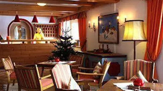 Landhaus Klausnerhof Hotel Garni | Tirol - Innsbruck (ve civarı) - Seefeld in Tirol