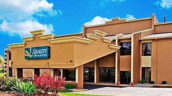 Baymont Inn & Suites Kokomo | Indiana - Kokomo (ve civarı) - Kokomo