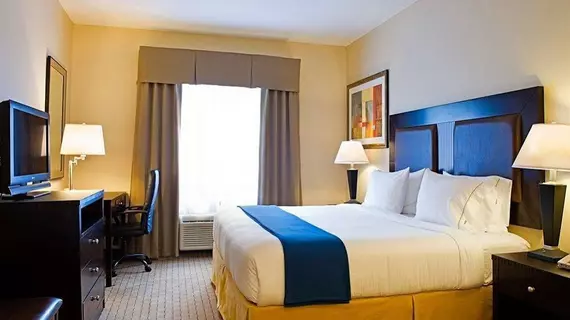 HOLIDAY INN EXPRESS & SUITES R | Saskatchewan - Regina