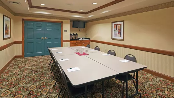 Country Inn & Suites - Appleton North | Wisconsin - Little Chute