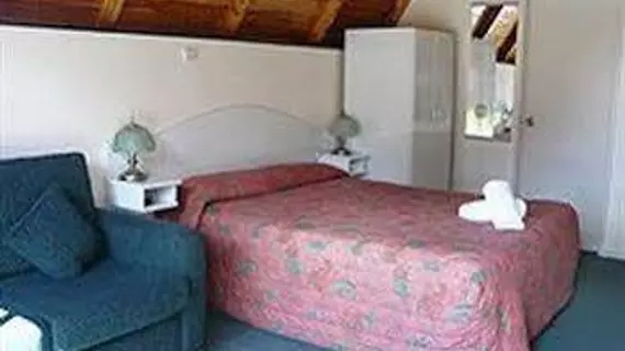 Mountain Chalets Motel | Canterbury - Twizel