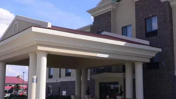 Holiday Inn Express Hotel & Suites | Indiana - Indianapolis (ve civarı) - Shelbyville